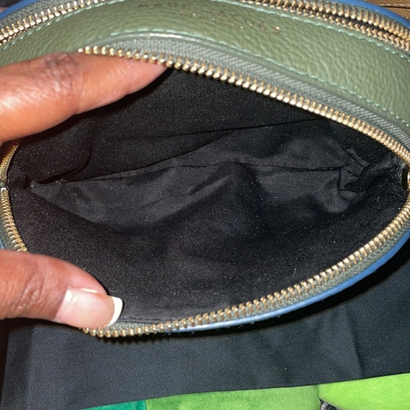 Authentic Leather Marc Jacobs CrossBody Bag🌻 - Picture 6 of 7
